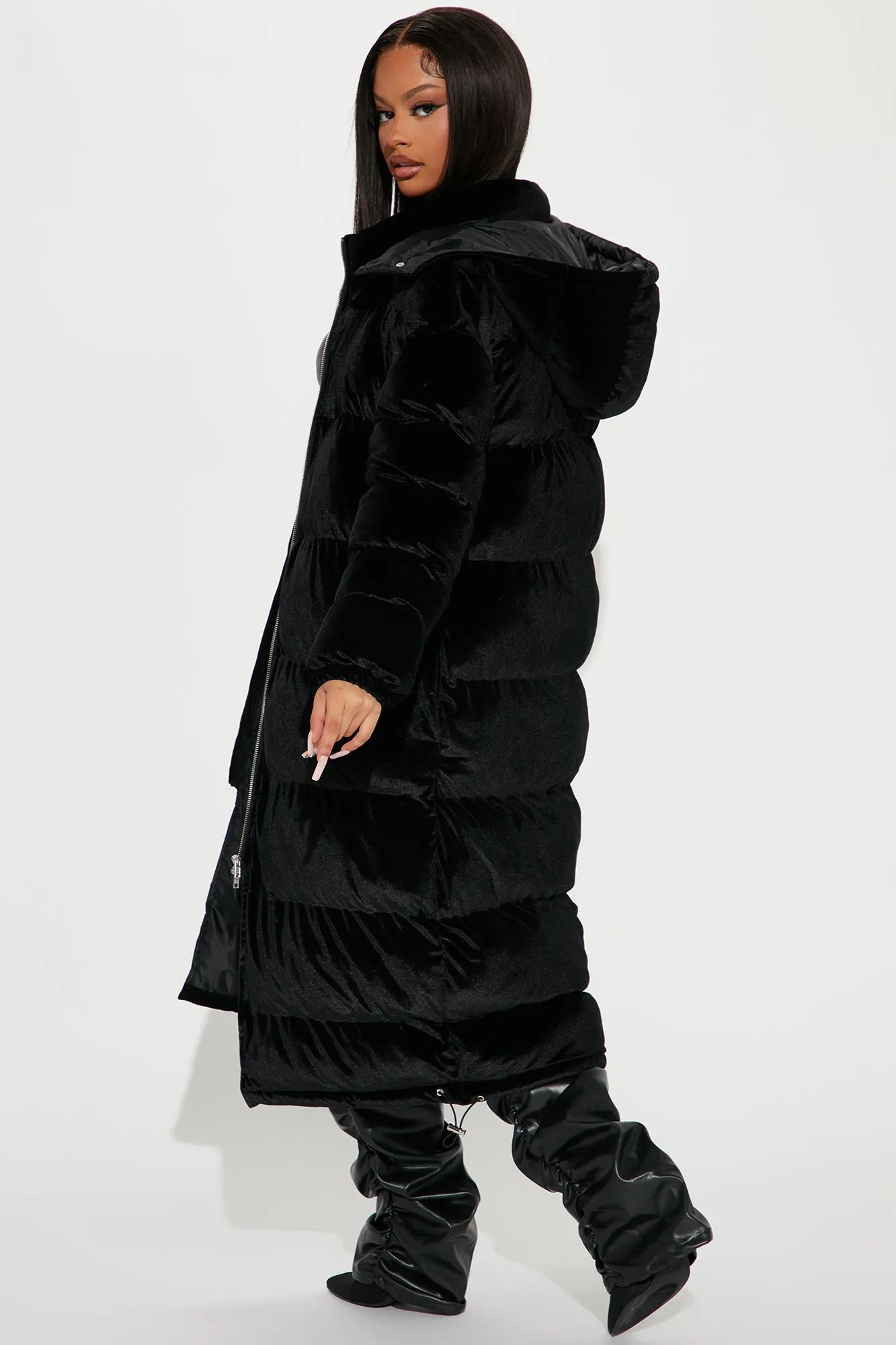 Above Rank Velvet Puffer Coat - Black