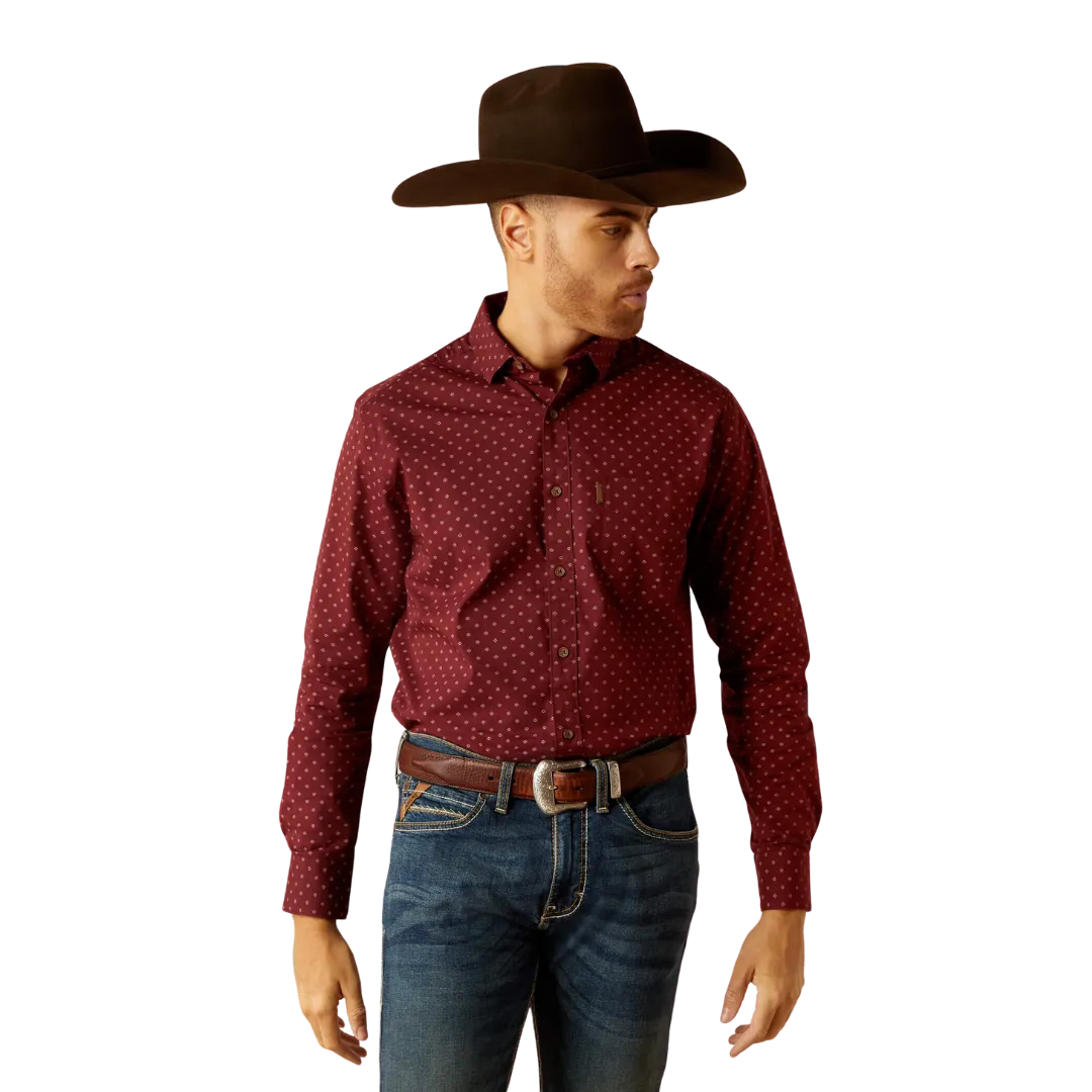Ariat Men's Mckinley Modern Fit Maroon Baner Shirt