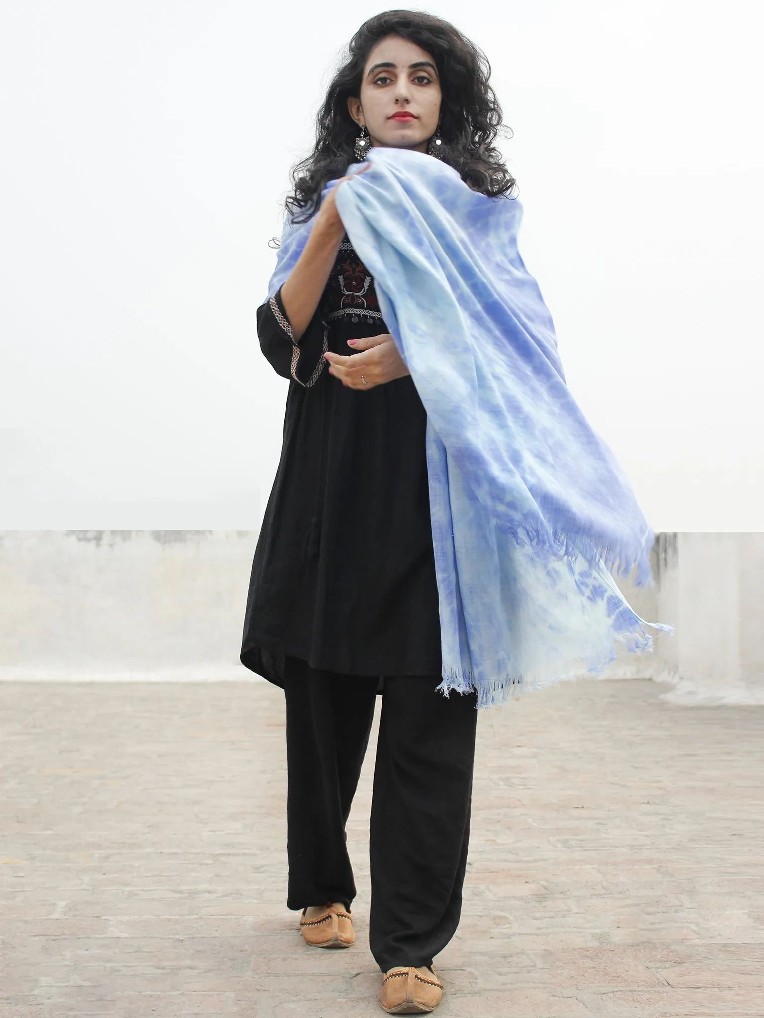 Blue Ivory Cashmere Semi Pashmina Woolen Tie & Dye Stole - S6317192