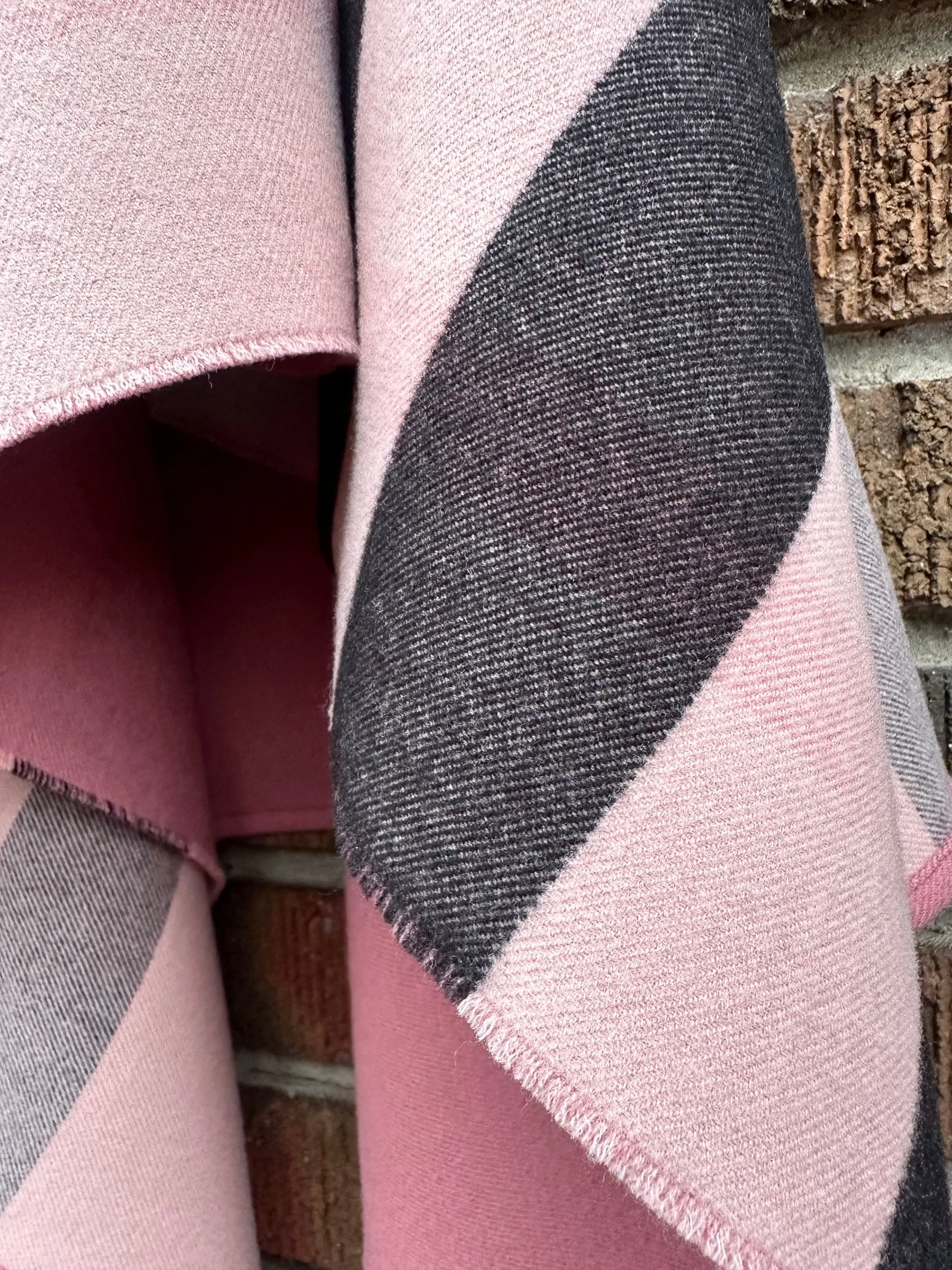 BURBERRY London England Reversible Wool Cape