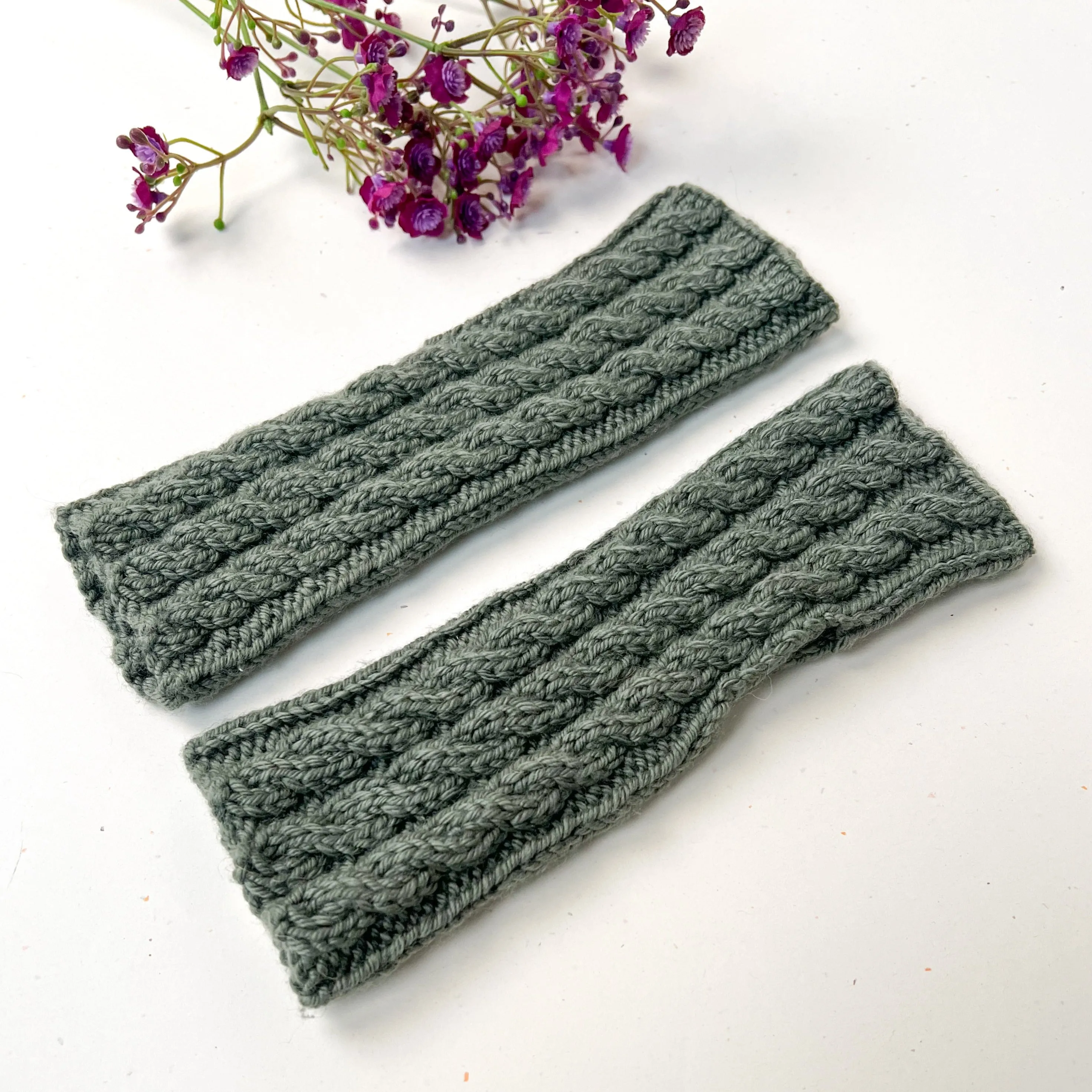 Merino Hand Warmers with Cable