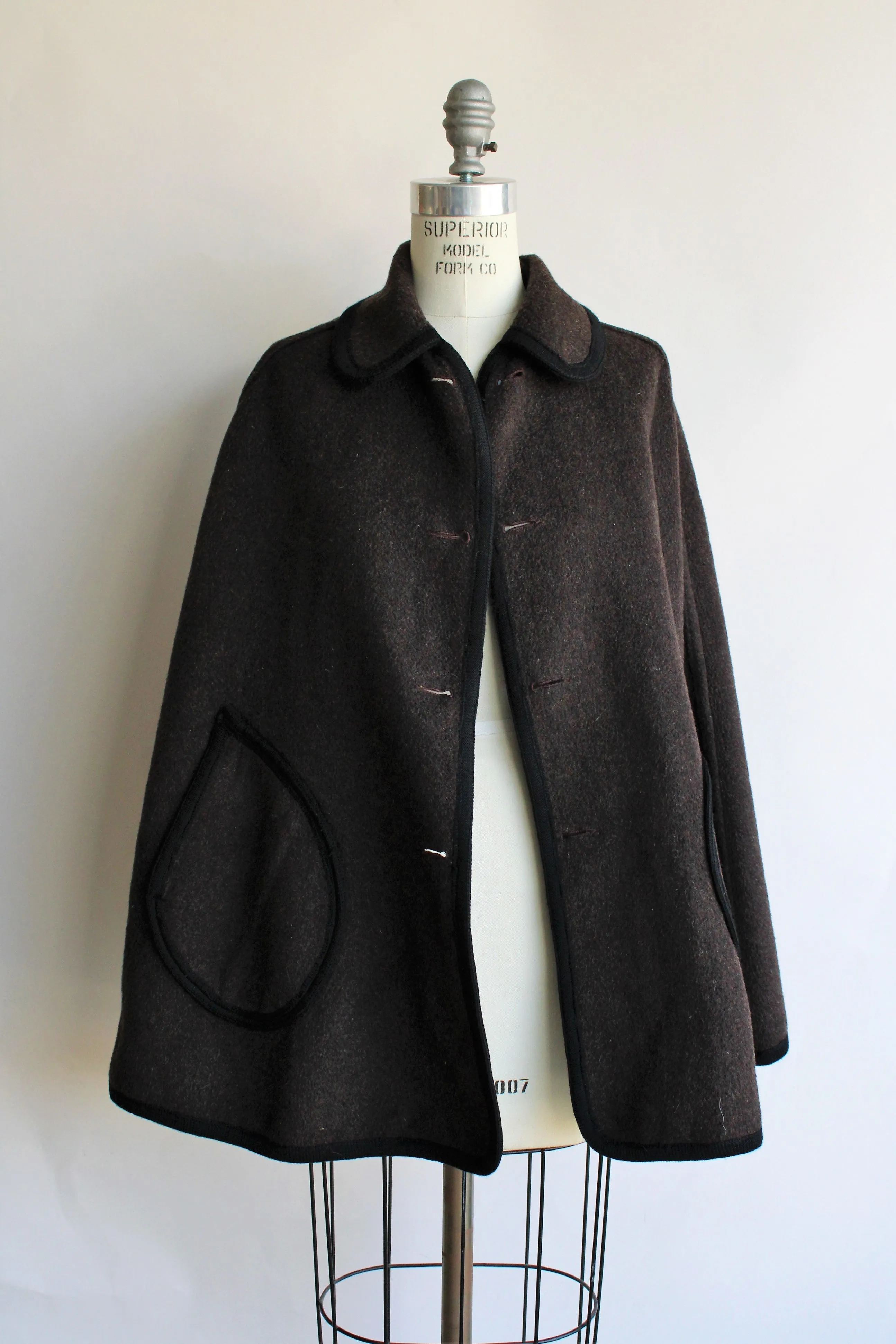 Vintage 1970s Reversible Wool Cape by Beniffa